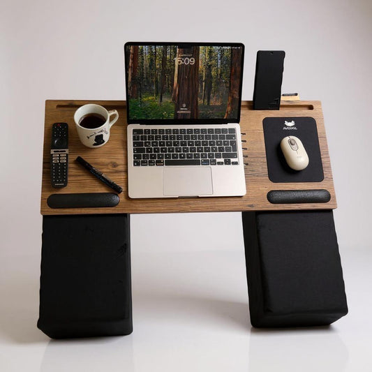 Axolotl Throne – Extra Wide Ergonomic Laptop & Couch Desk with Cushions for Laptops and Wireless Peripherals
