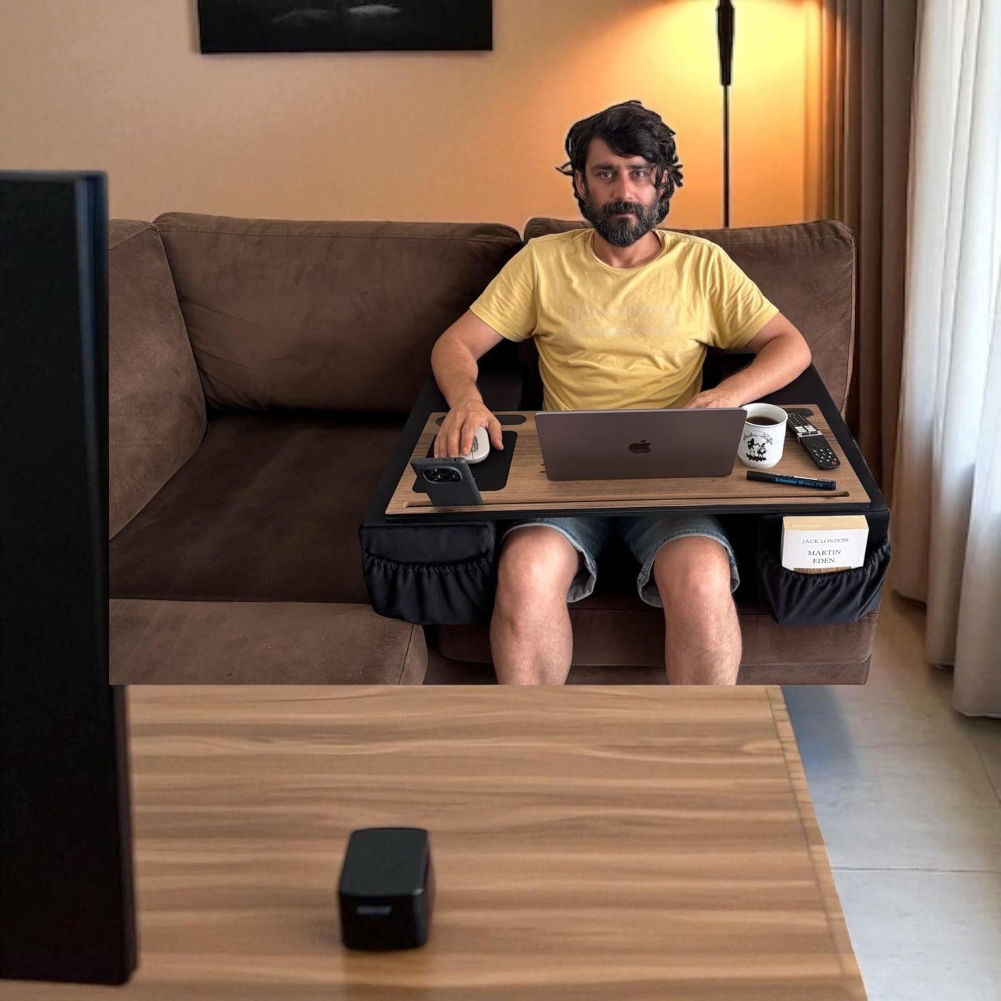 Axolotl Throne – Extra Wide Ergonomic Laptop & Couch Desk with Cushions for Laptops and Wireless Peripherals