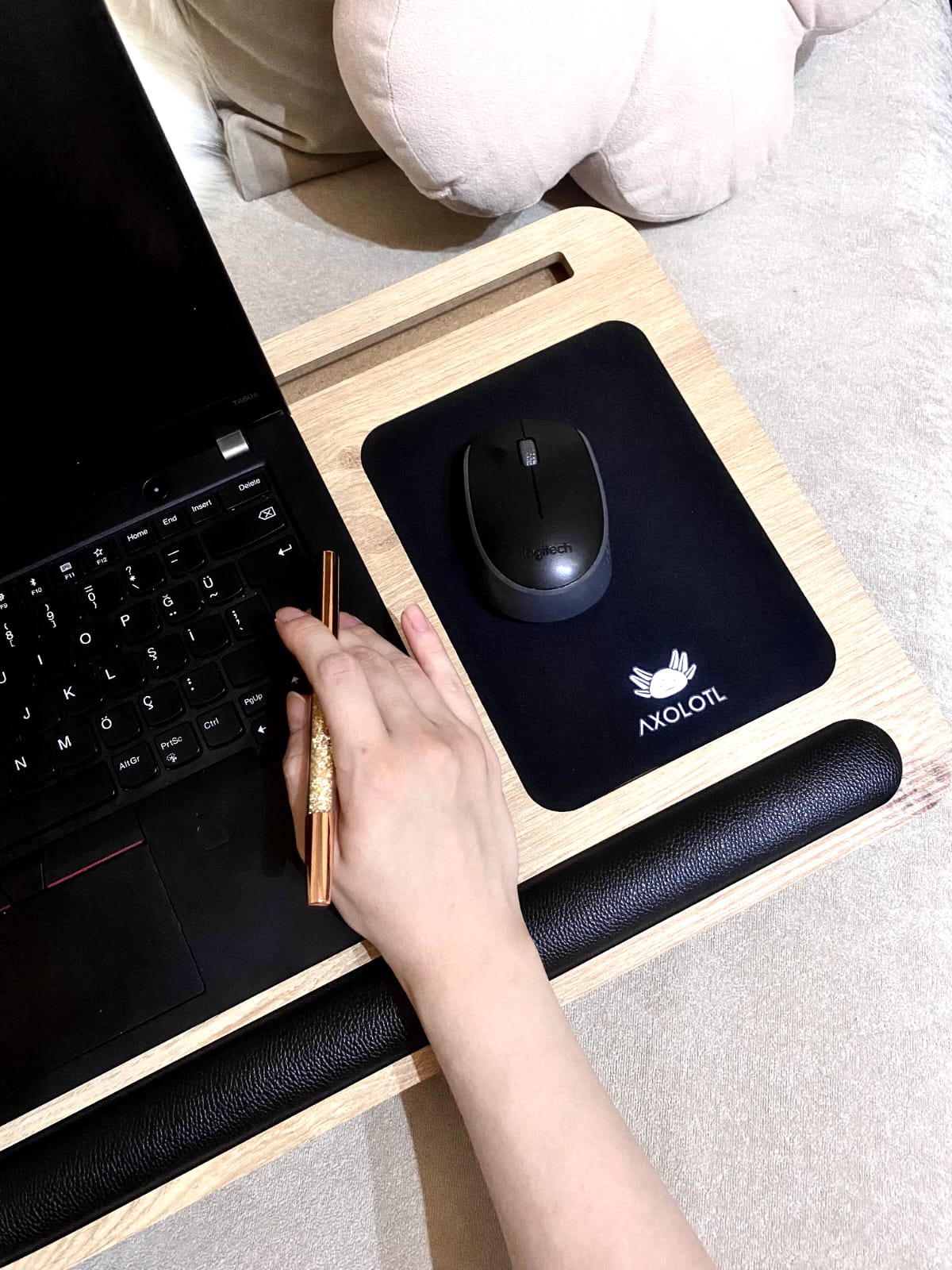 Axolotl Supply Safir Laptop Stand