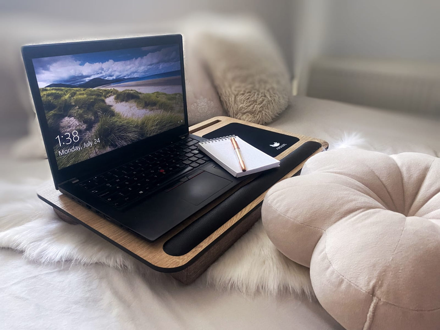 Axolotl Supply Safir Laptop Stand