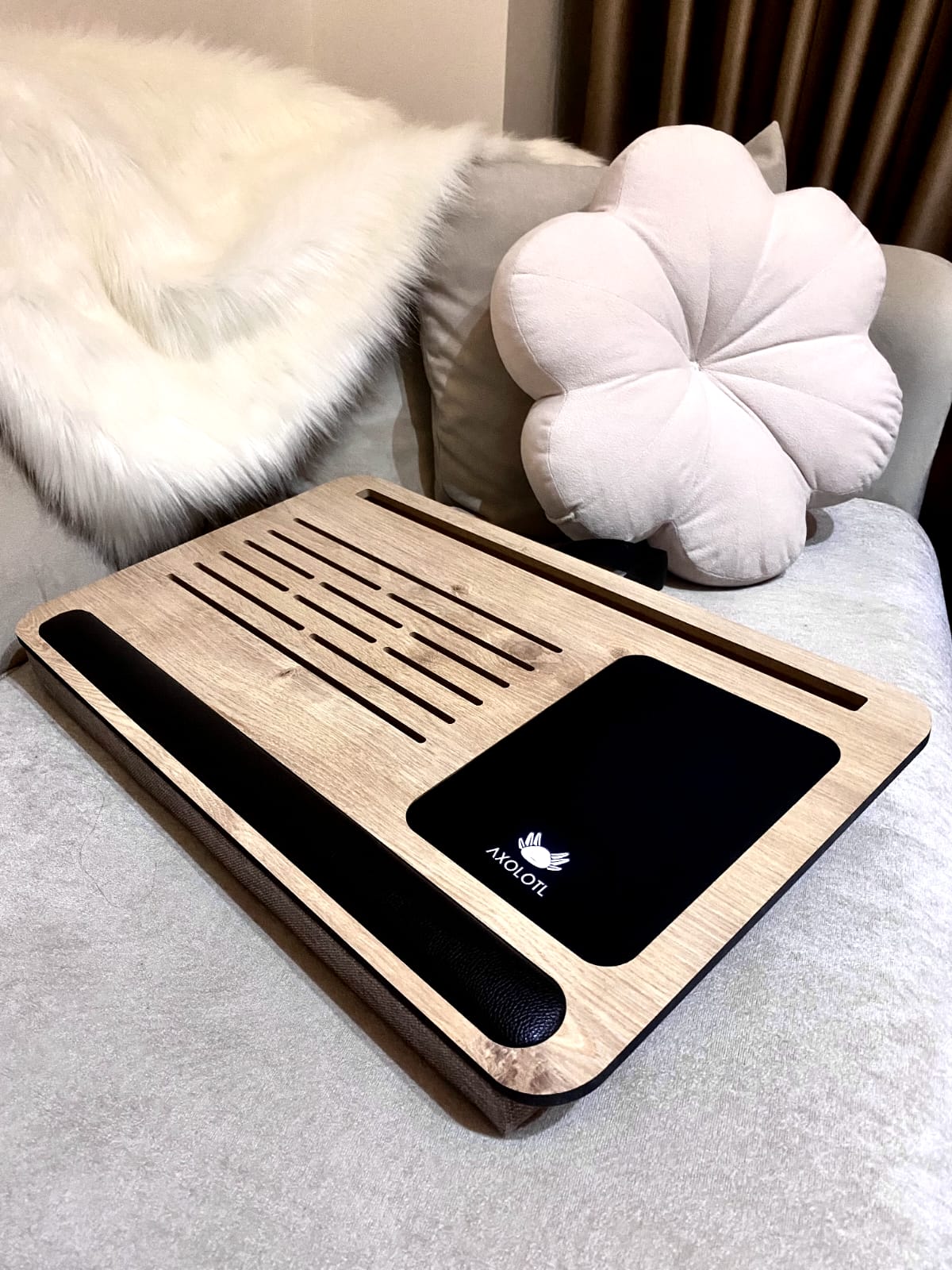 Axolotl Supply Safir Laptop Stand